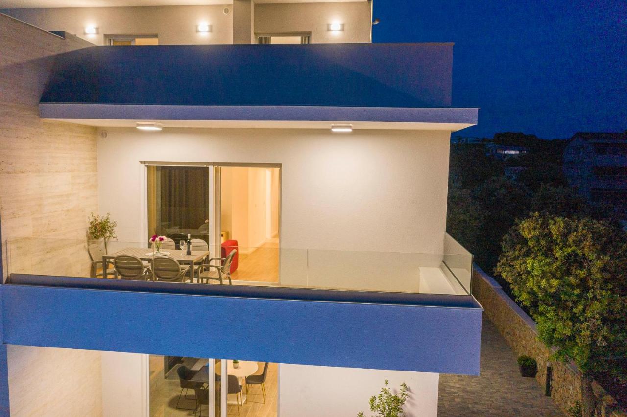 Villa Eni Apartments 2 Mandre Exteriér fotografie